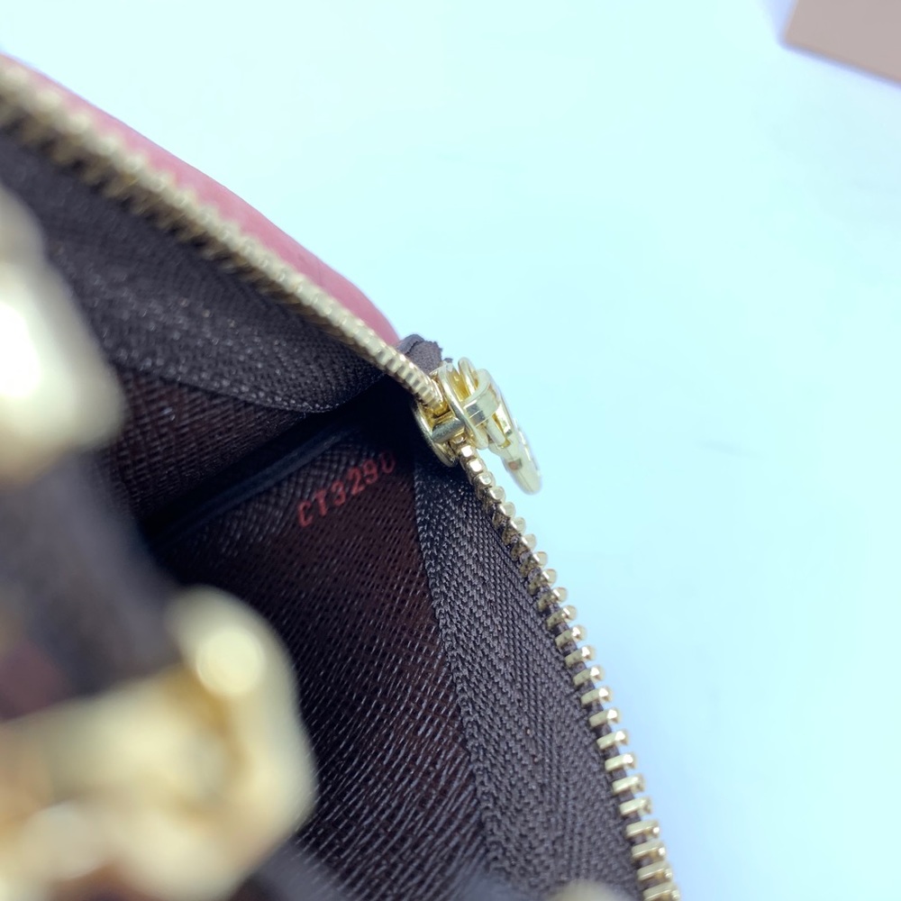 Louis Vuitton Damier Ebene Key Pouch - Picture 5 of 10